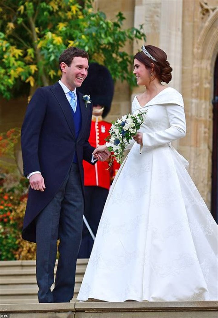 18 Things Royal Insiders Want You to Know About Princess Eugenie's Wedding