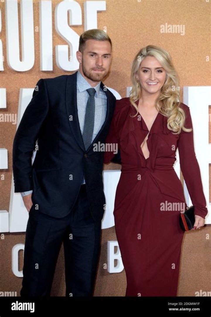 Aaron Ramsey's Wife Colleen Rowland Profession, Net Worth, Salary, Husband, Kids, Age, Instagram, Job