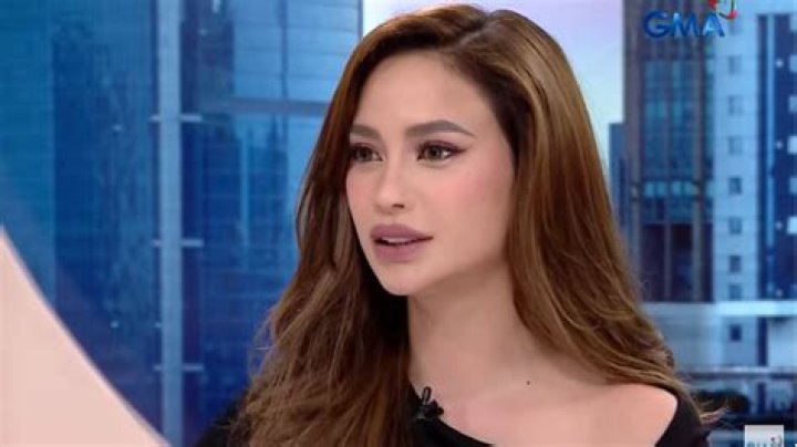 Arci Muñoz Height, Weight, Age, Body Statistics