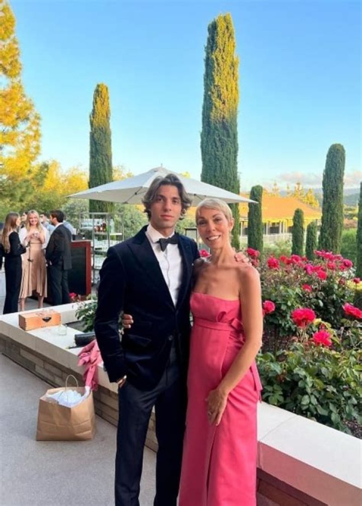 Carlo Agostinelli Height, Weight, Age, Girlfriend, Family