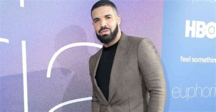 Does Drake Write His Own Songs?