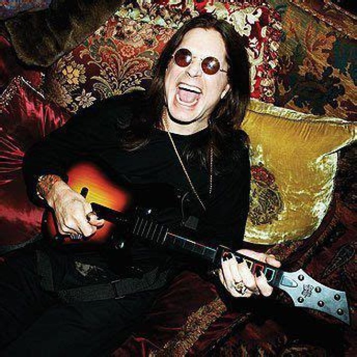 Does Ozzy Osbourne Play Guitar?