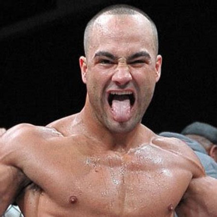Eddie Alvarez Bio - net worth