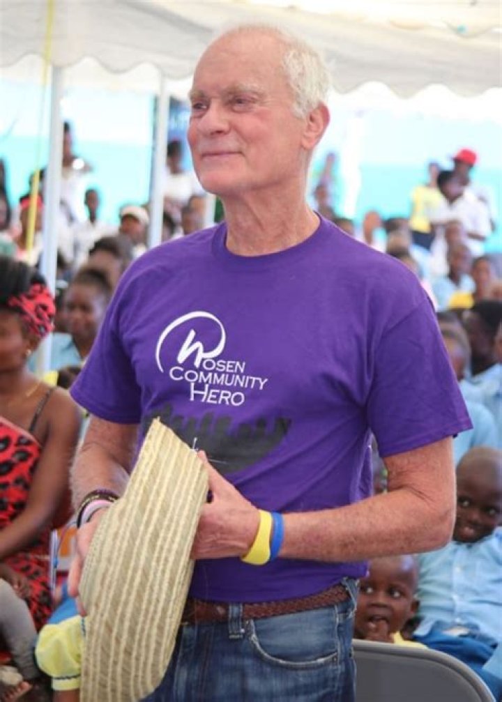 Harris Rosen Height, Weight, Age, Spouse, Family, Facts, Biography