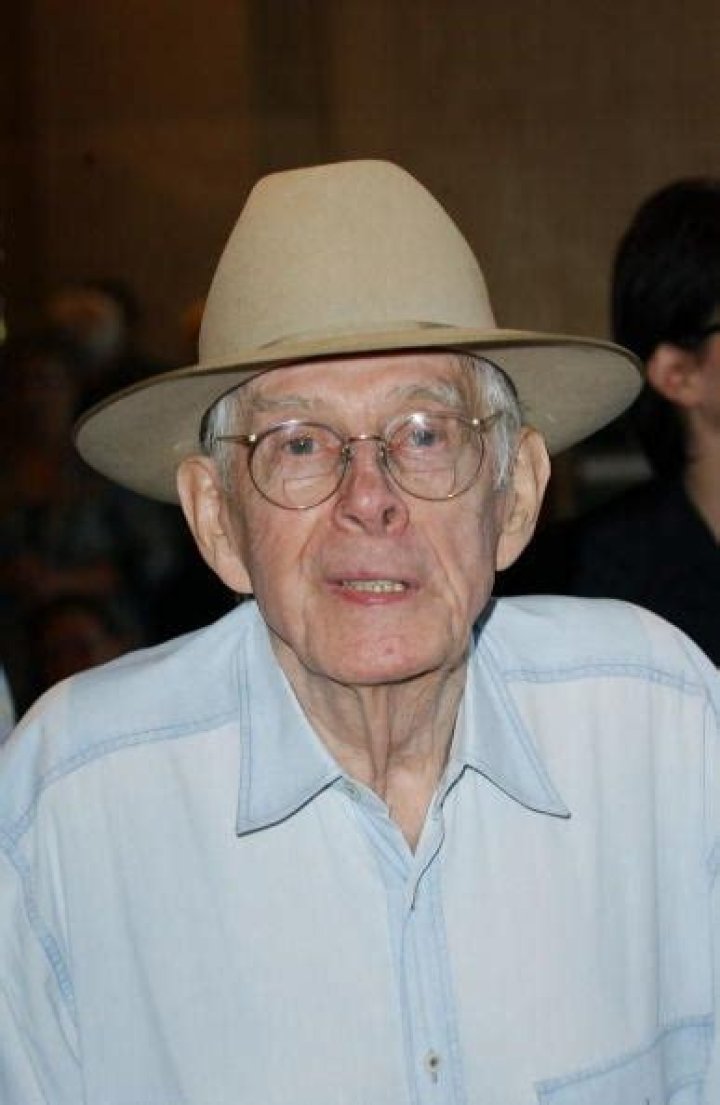 Harry Morgan Net Worth | Celebrity Net Worth