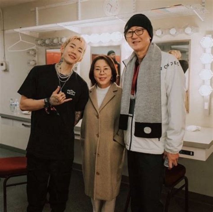 Jay Park (Jaebeom) Height, Weight, Age, Girlfriend, Family, Biography