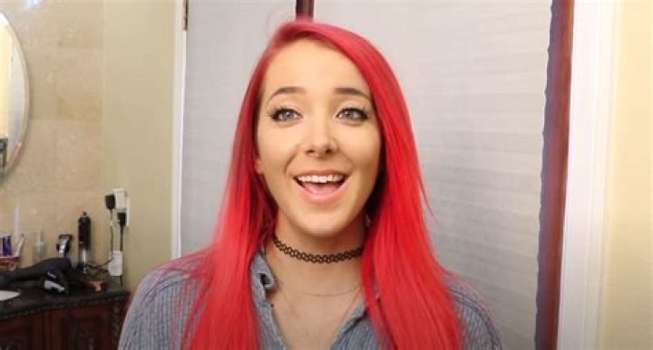JennaMarbles net worth, income and estimated earnings of Youtuber channel
