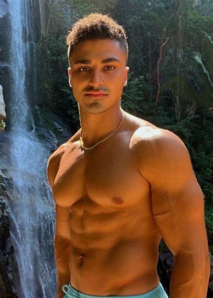 Joseph Abdin Height, Weight, Age, Girlfriend, Facts, Biography