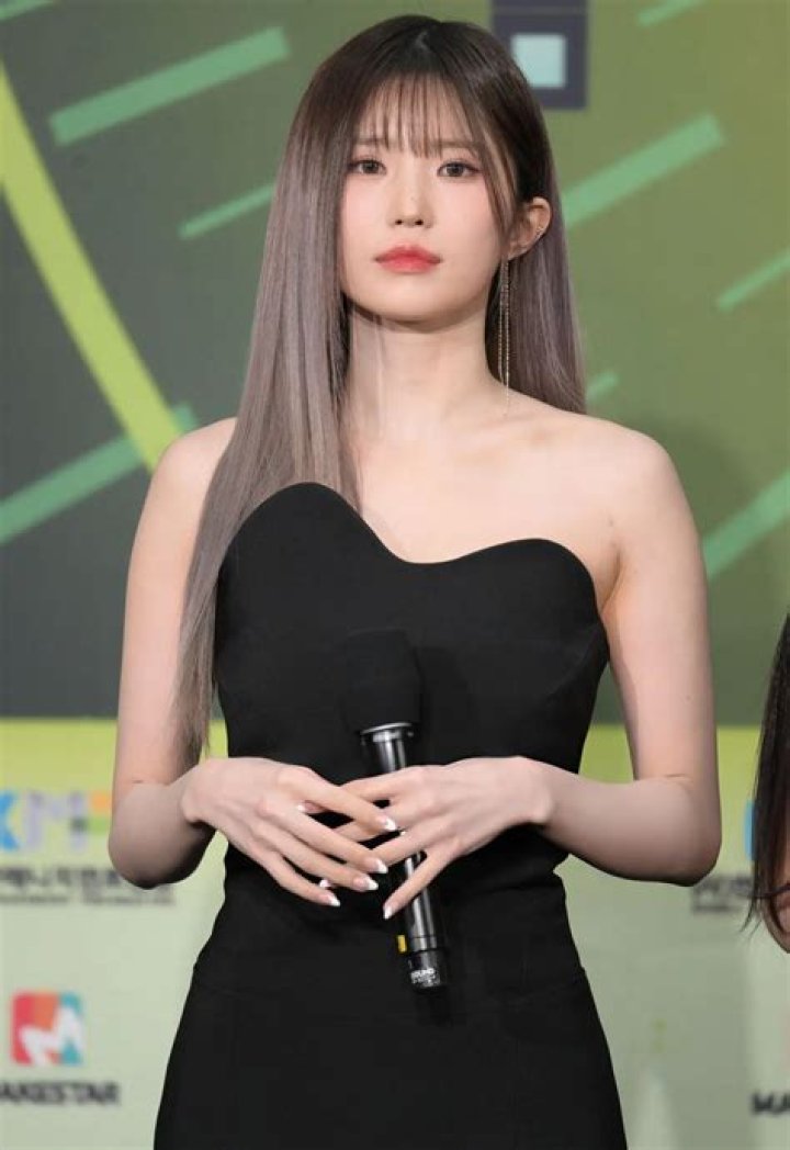 Song Ha-young Height, Weight, Age, Body Statistics