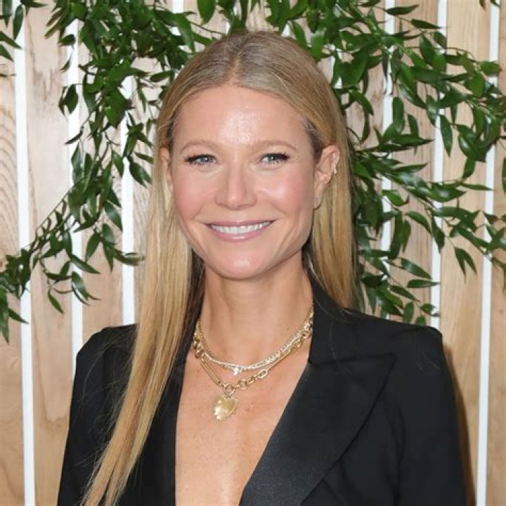 This Is Gwyneth Paltrow's Surprising New Year's Resolution
