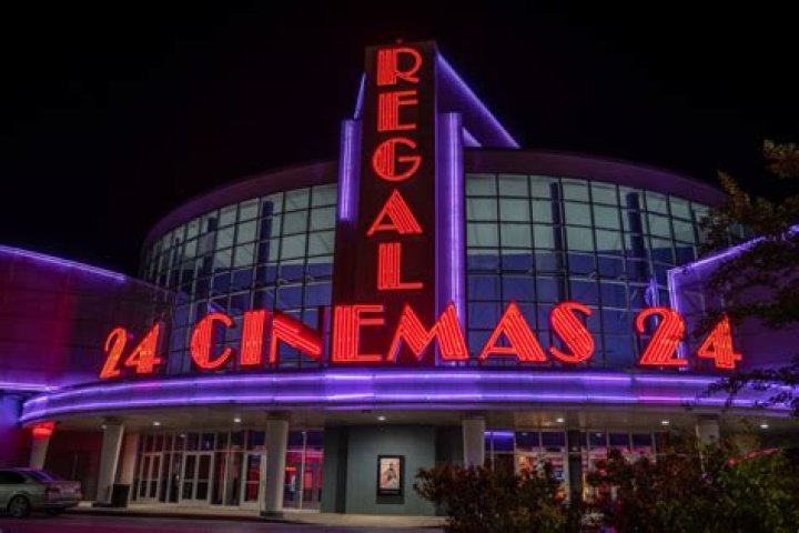 This Popular Movie Theater Chain Just Filed for Bankruptcy