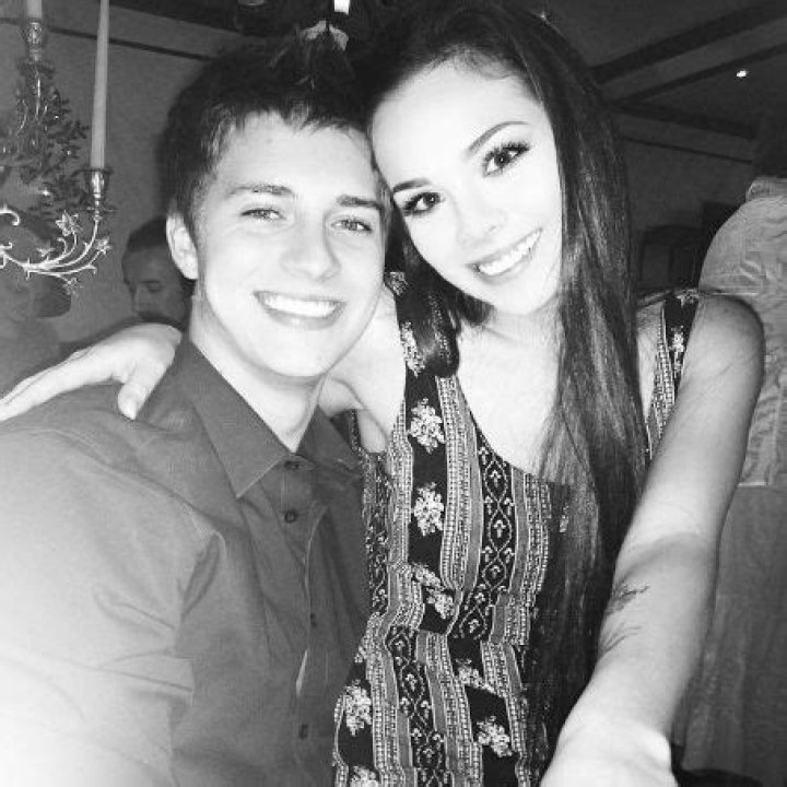 Who is Angela Moreno Dating Now?