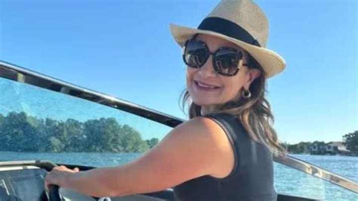 Who is Brian Thompson Dating Now