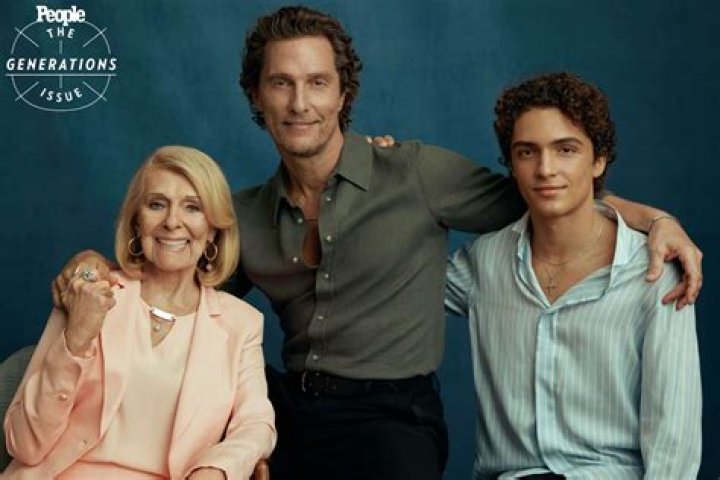 Who is Levi Miller Dating Now?