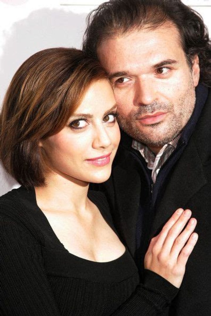 Who is Simone Bienne Dating Now?