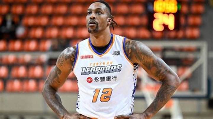 WNBA player Te'a Cooper Engaged to Dwight Howard (Bio, Age, Family, Career, Contarct, Saalry)
