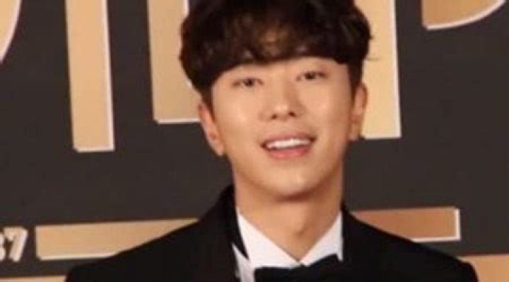 Yoon Hyun-min Height, Weight, Age, Family, Siblings, Biography