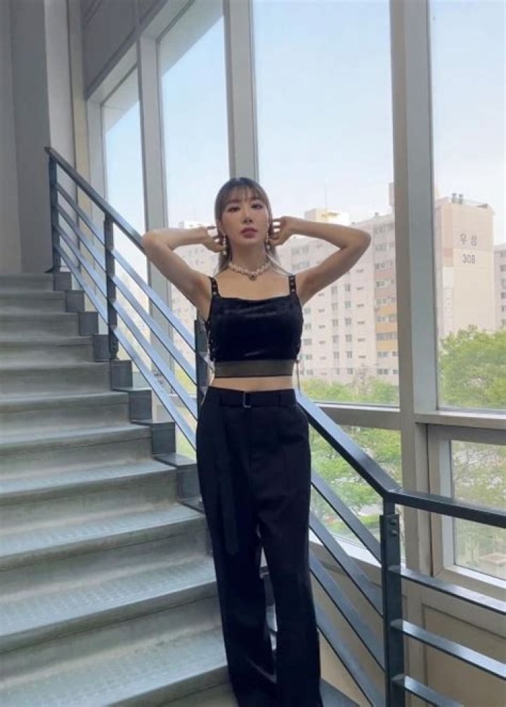 Youngheun Height, Weight, Age, Body Statistics