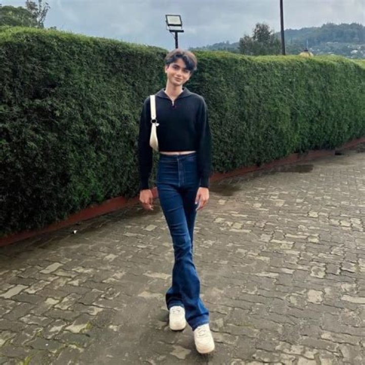 Yuvraj Menda Height, Weight, Age, Facts, Family